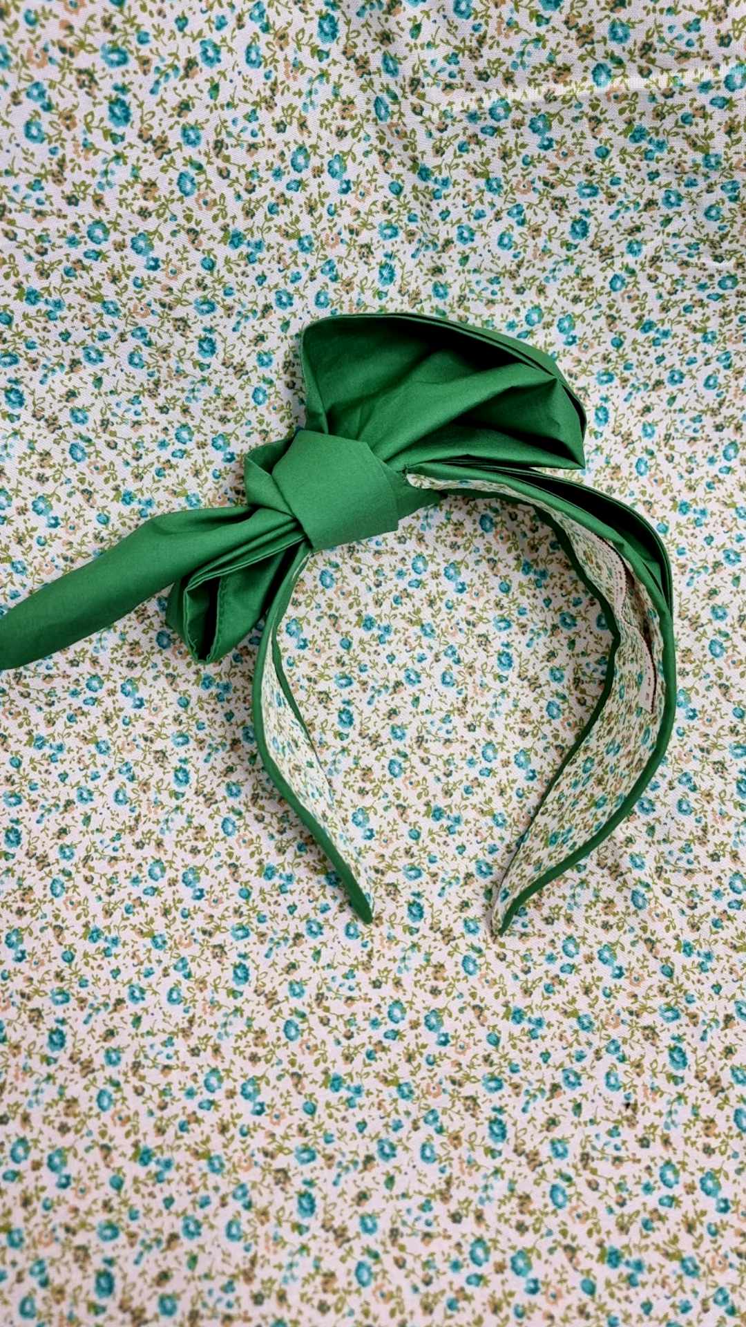 Amantine Scarf Headband -  Classic Green