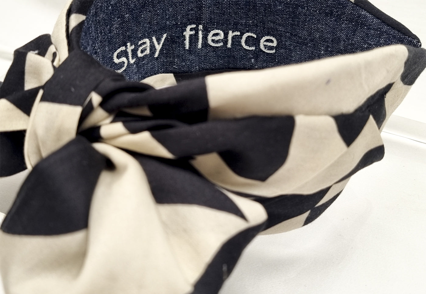 Amantine Scarf Headband - Geo black on neutral